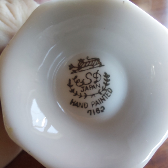 ESD Japan Hand Painted Purple Floral Teacup Only Gold Rimmed Vintage - Picture 6 of 8